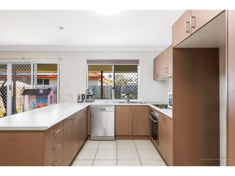 5 Kenilworth Crescent, Waterford QLD 4133