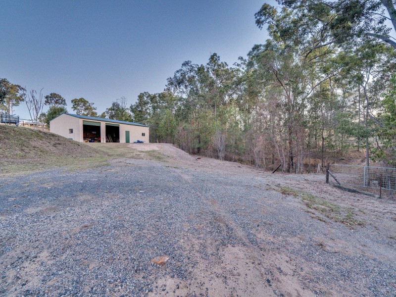 18-20 Pole Crescent, New Beith QLD 4124