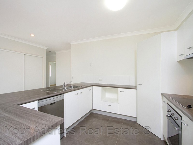 31 Mossman Parade, Waterford QLD 4133