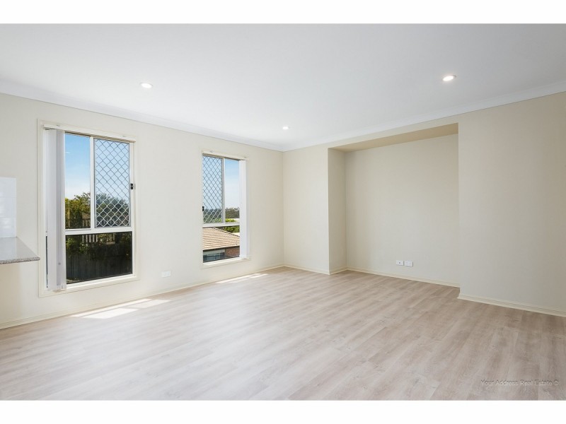21 Riverside Crescent, Springfield Lakes QLD 4300