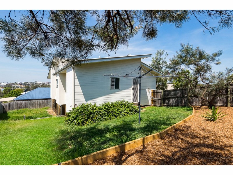 21 Riverside Crescent, Springfield Lakes QLD 4300