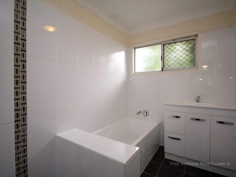 6 Ironwood Street, Crestmead QLD 4132