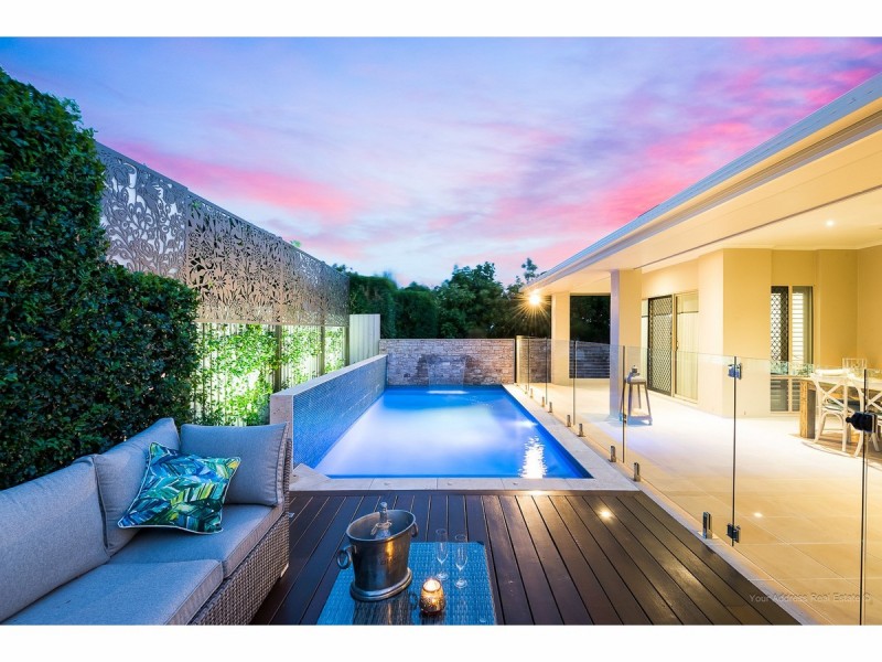 3 Seanna Place, Brookwater QLD 4300