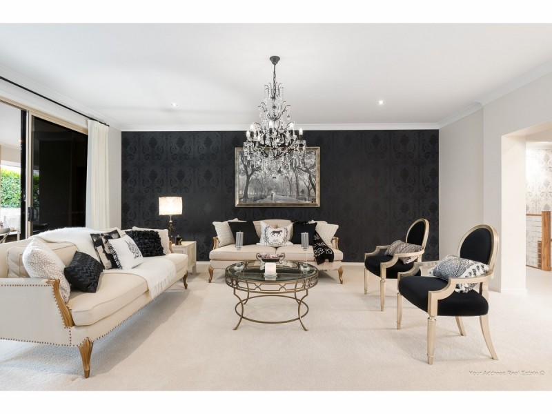 3 Seanna Place, Brookwater QLD 4300