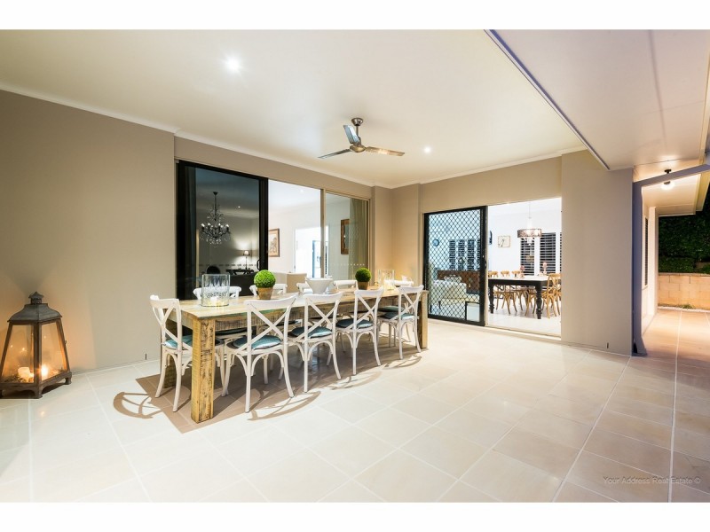 3 Seanna Place, Brookwater QLD 4300