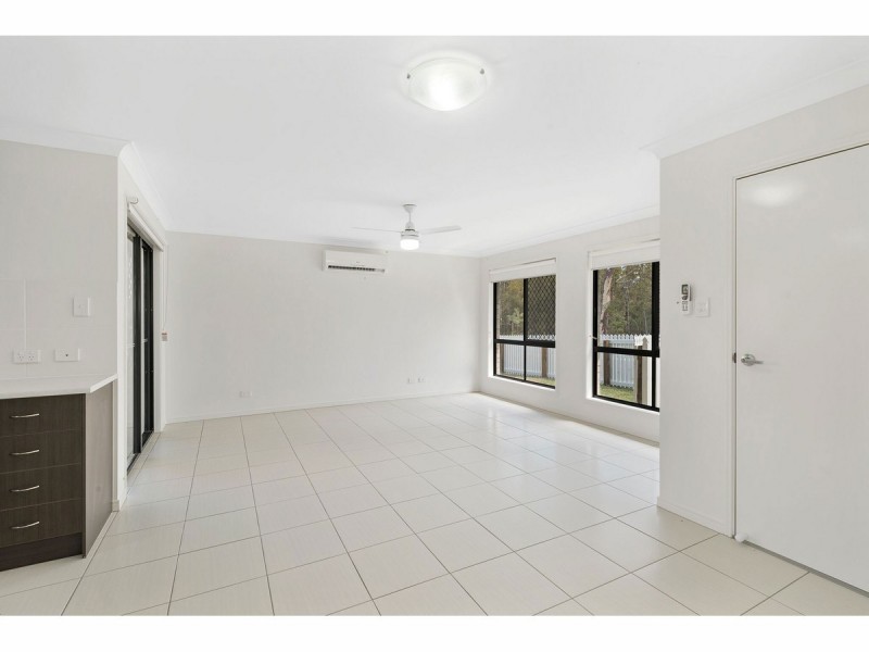16 Munthari Drive, Berrinba QLD 4117