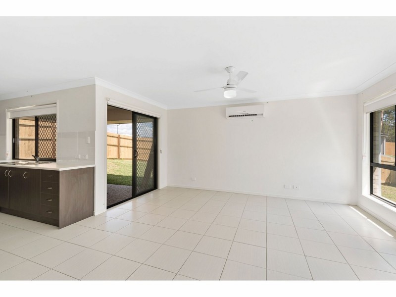 16 Munthari Drive, Berrinba QLD 4117