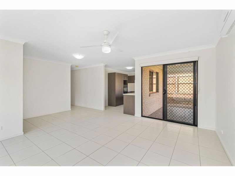 16 Munthari Drive, Berrinba QLD 4117