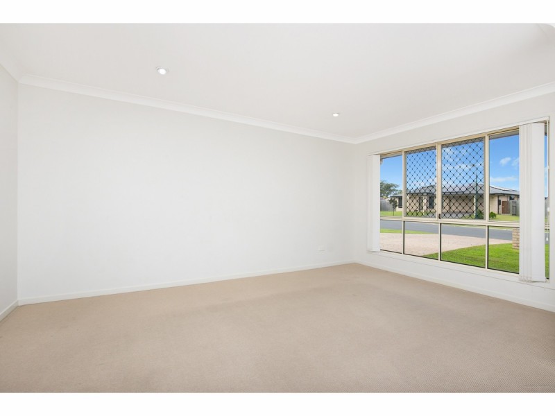 52 Ashmore Close, Marsden QLD 4132