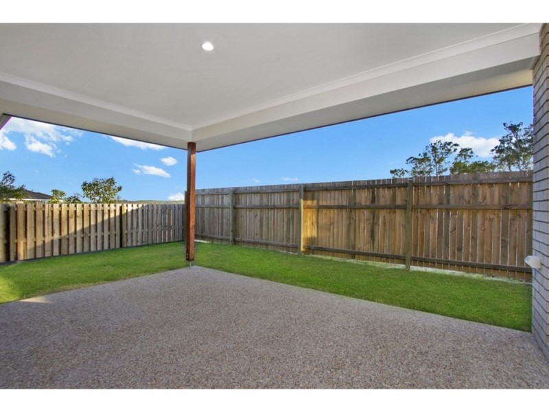 16 Amari Street, Holmview QLD 4207