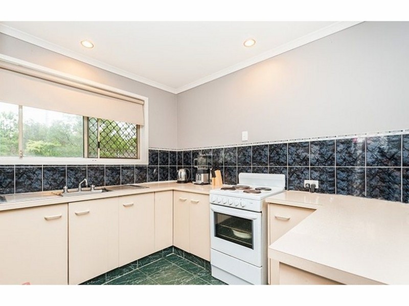 39 Velorum Drive, Kingston QLD 4114