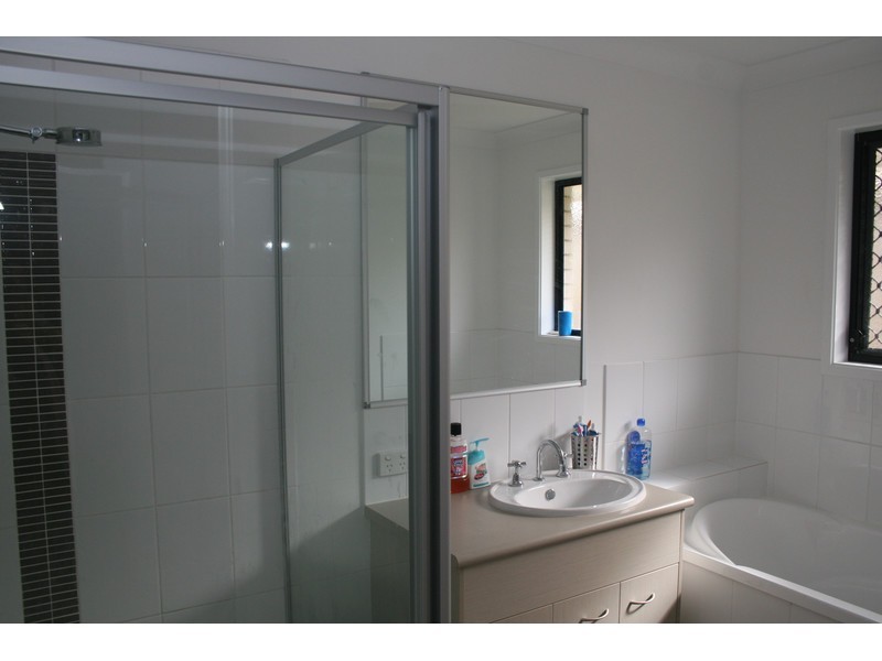 18 Fairweather Street, Berrinba QLD 4117