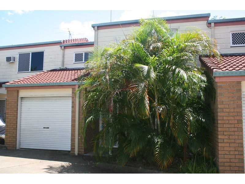 2,7 Sussex Street, Browns Plains QLD 4118