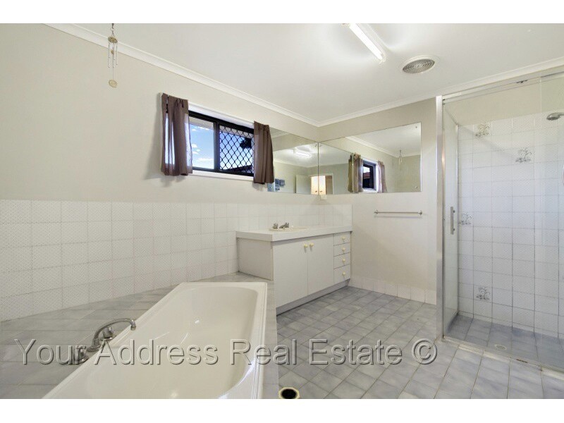 30 Oakdale Street, Browns Plains QLD 4118