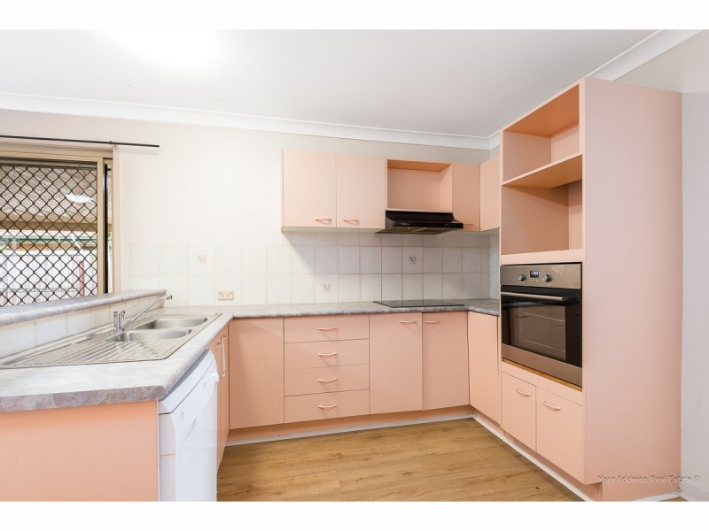 54 Regency Drive, Regents Park QLD 4118