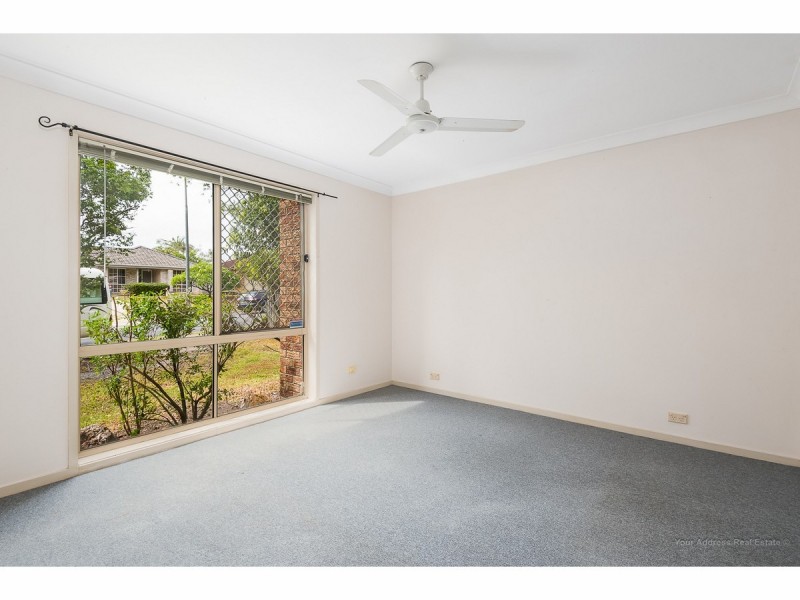 54 Regency Drive, Regents Park QLD 4118