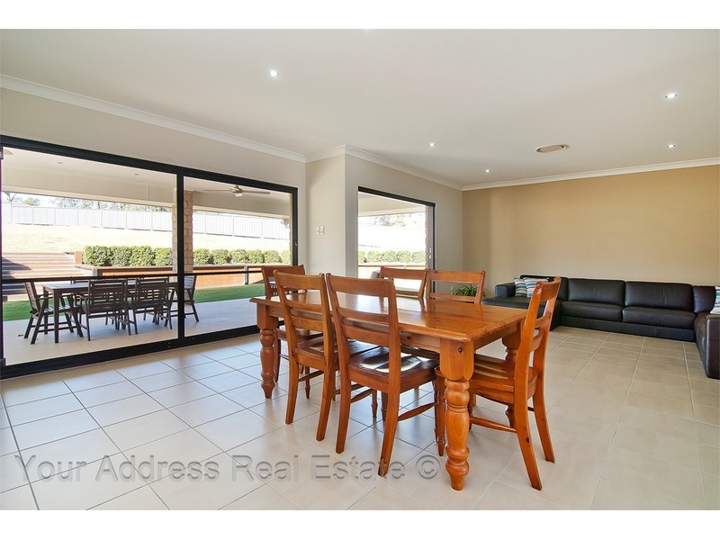 15-23 Bradley Court, Greenbank QLD 4124