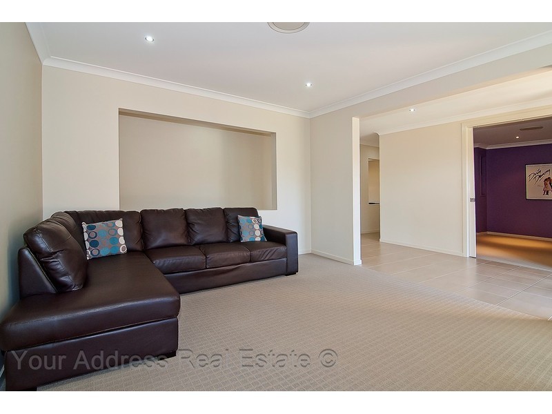 15-23 Bradley Court, Greenbank QLD 4124