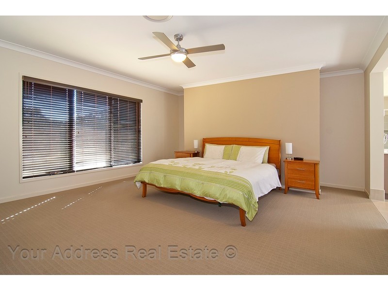 15-23 Bradley Court, Greenbank QLD 4124
