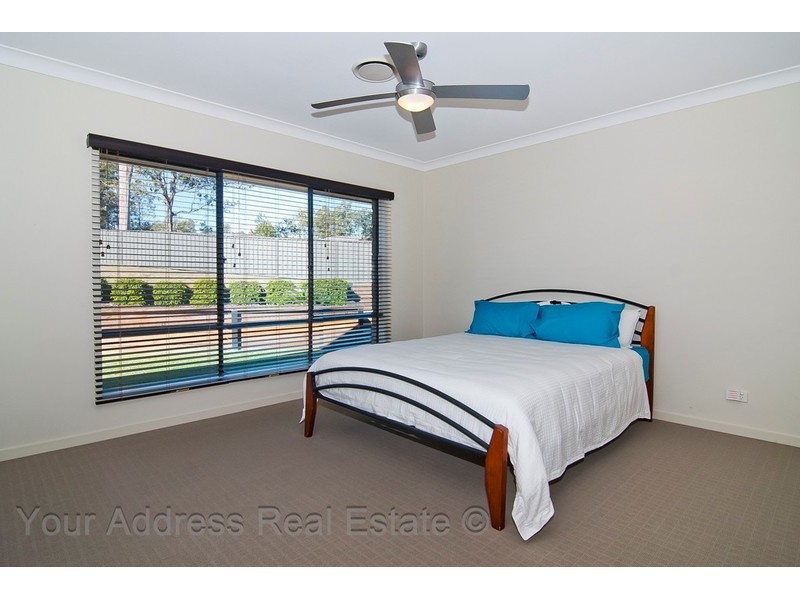 15-23 Bradley Court, Greenbank QLD 4124