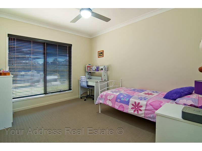 15-23 Bradley Court, Greenbank QLD 4124