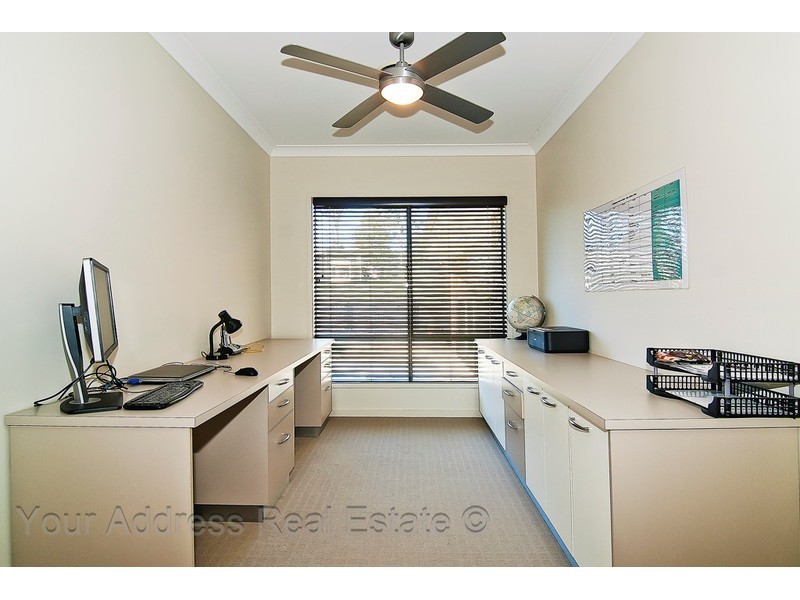 15-23 Bradley Court, Greenbank QLD 4124