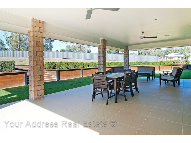 15-23 Bradley Court, Greenbank QLD 4124