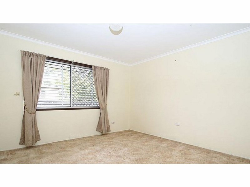 9 Bernice Street, Loganlea QLD 4131