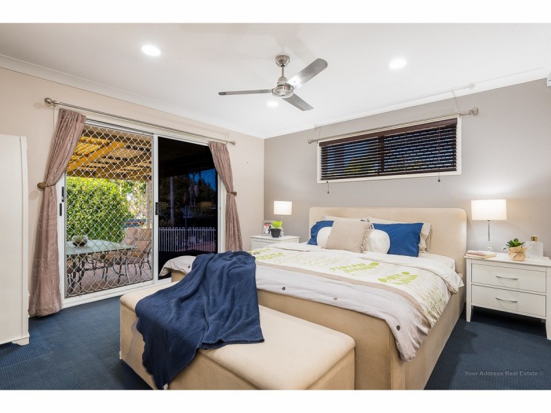 4 Lyra Court, Regents Park QLD 4118