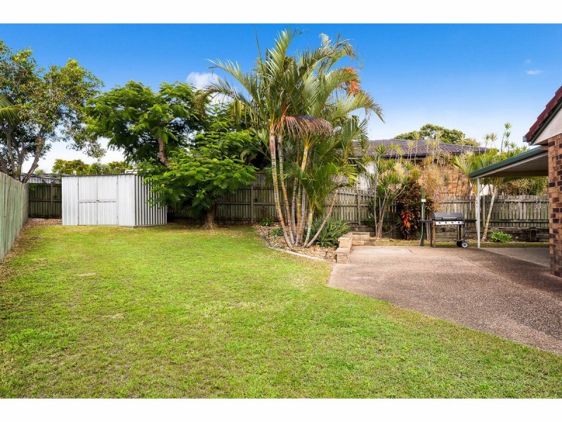 6 Silkyoak Court, Regents Park QLD 4118