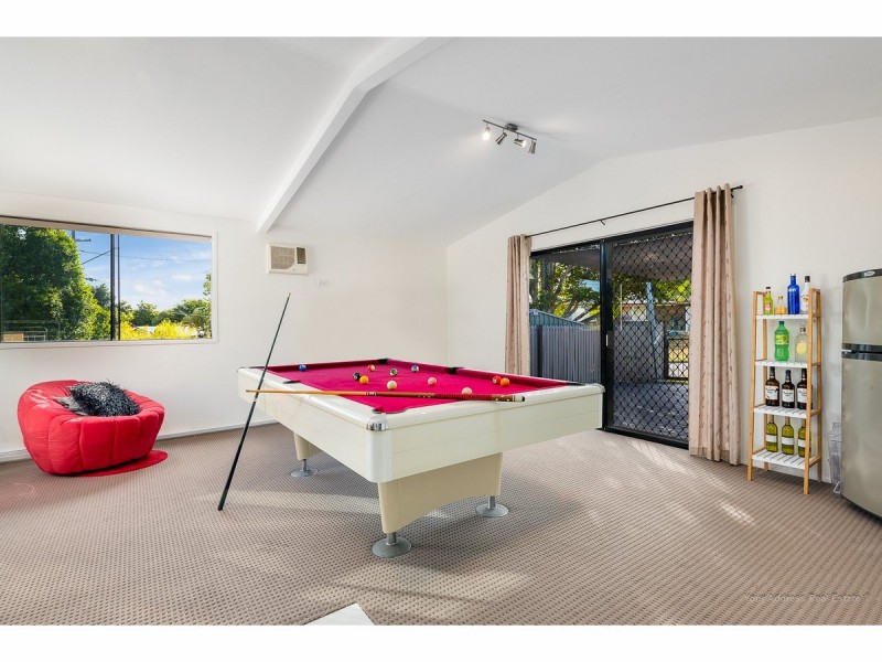 1 Grand Central Court, Boronia Heights QLD 4124