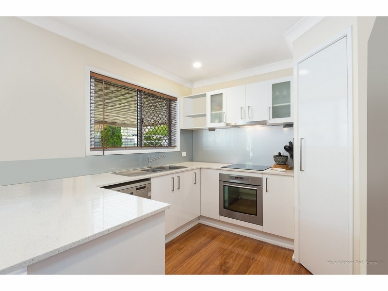 3 Liana Court, Regents Park QLD 4118