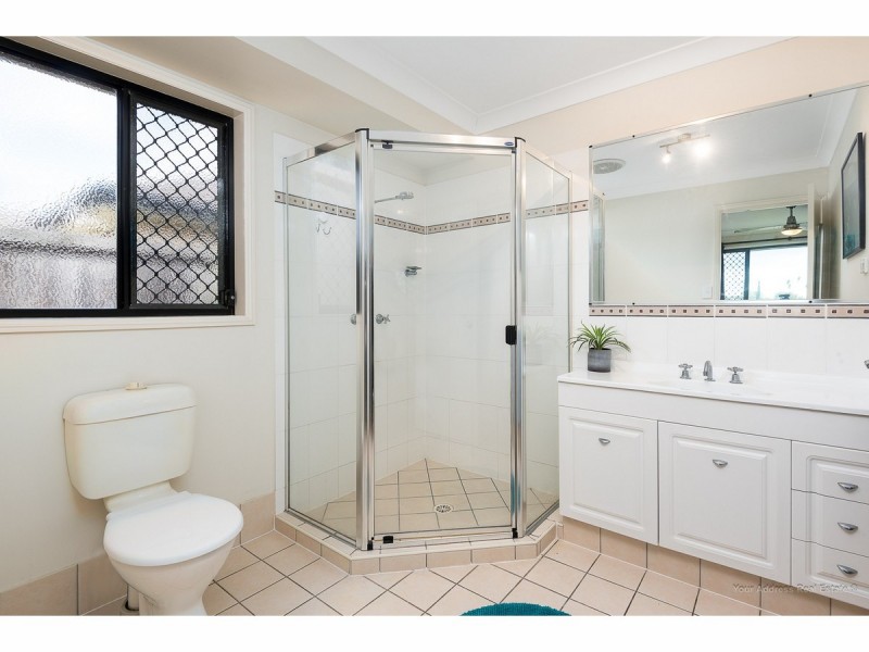 15 Crescendo Place, Crestmead QLD 4132