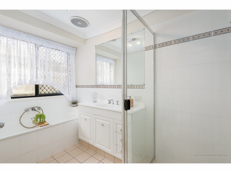 15 Crescendo Place, Crestmead QLD 4132