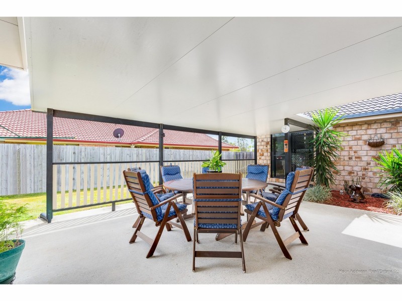 15 Crescendo Place, Crestmead QLD 4132