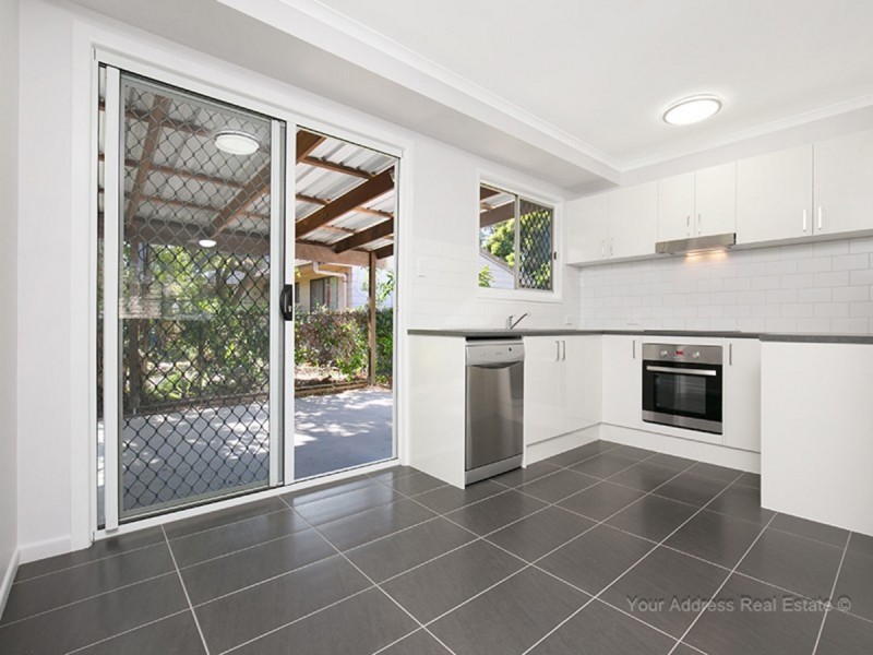 1 Peppermint Street, Crestmead QLD 4132