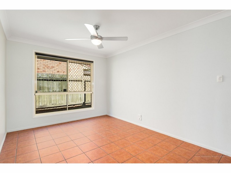 3 Wisteria Drive, Regents Park QLD 4118