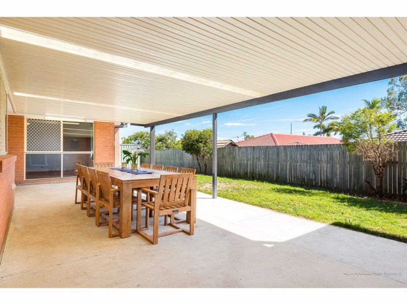 3 Wisteria Drive, Regents Park QLD 4118
