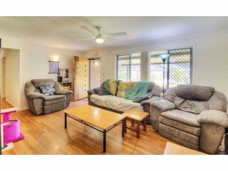 18 Eugene Street, Boronia Heights QLD 4124