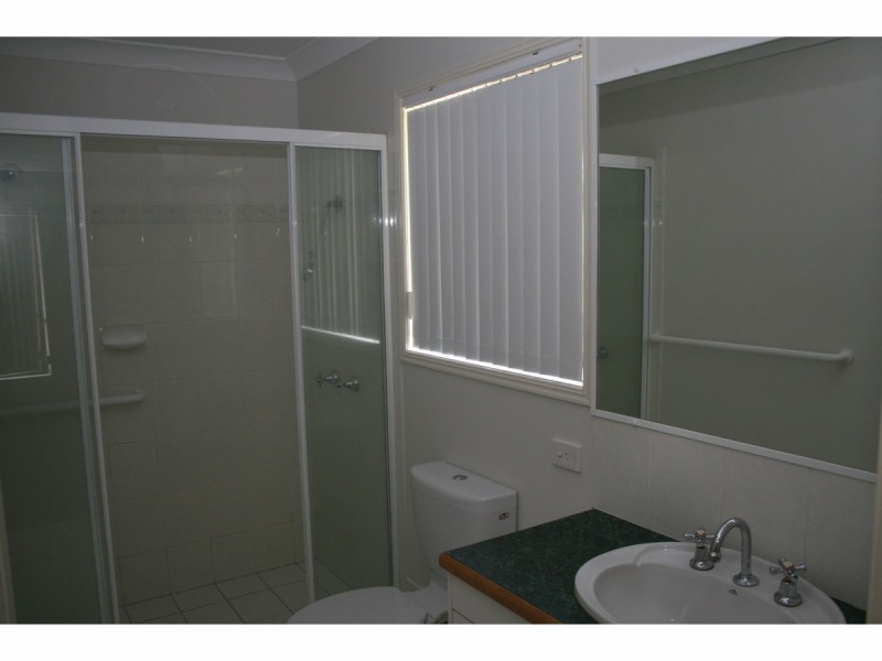 10 Carlos Street, Hillcrest QLD 4118