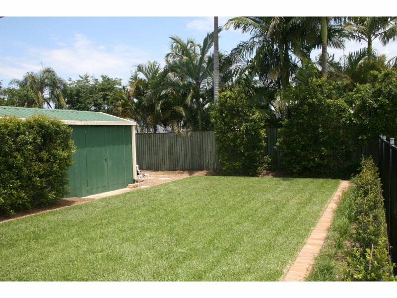 10 Carlos Street, Hillcrest QLD 4118