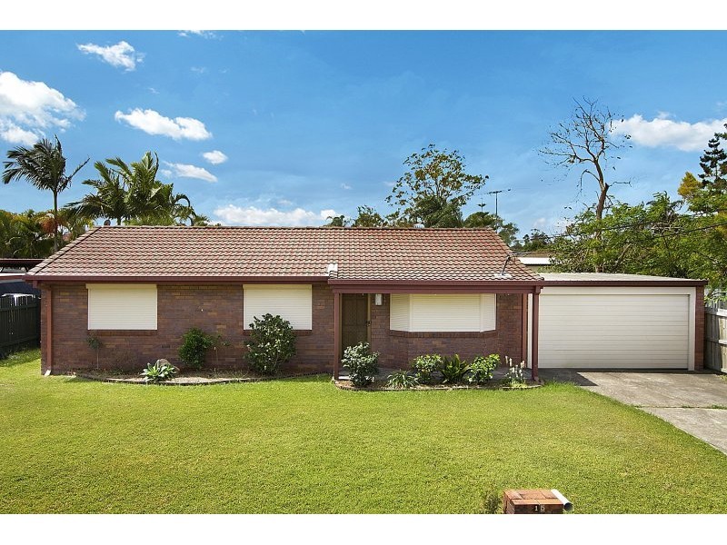 15 Oakdale Street, Browns Plains QLD 4118