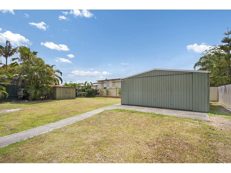 15 Oakdale Street, Browns Plains QLD 4118