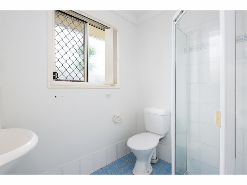 8 Paterson Place, Forest Lake QLD 4078