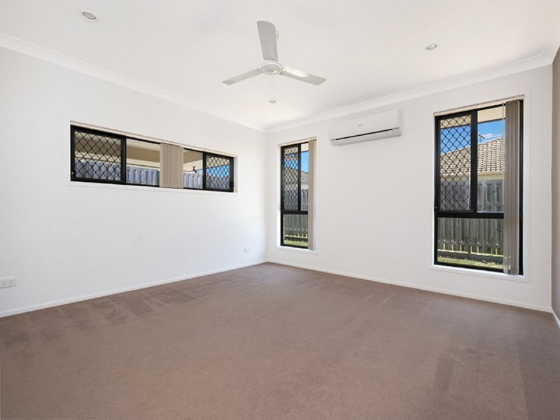 24 Flametree Crescent, Berrinba QLD 4117