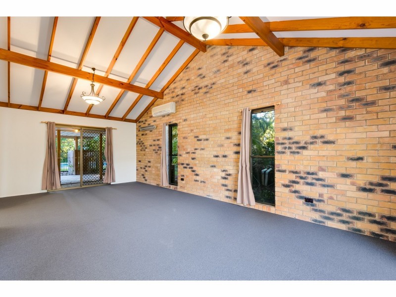128 Talinga Drive, Park Ridge QLD 4125