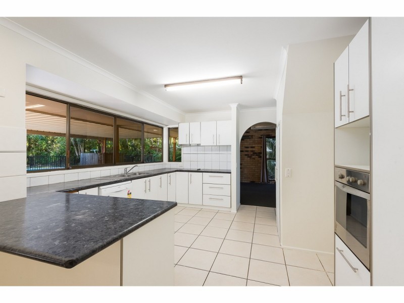 128 Talinga Drive, Park Ridge QLD 4125