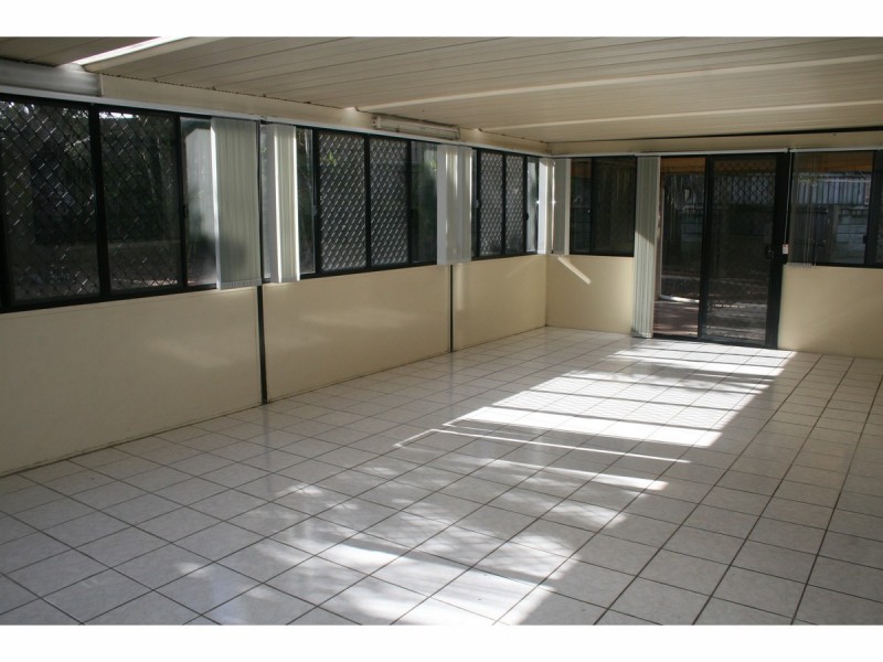 7 Bellavista Close, Calamvale QLD 4116