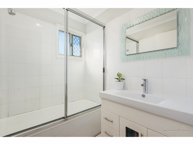 29 Strathallen Drive, Boronia Heights QLD 4124