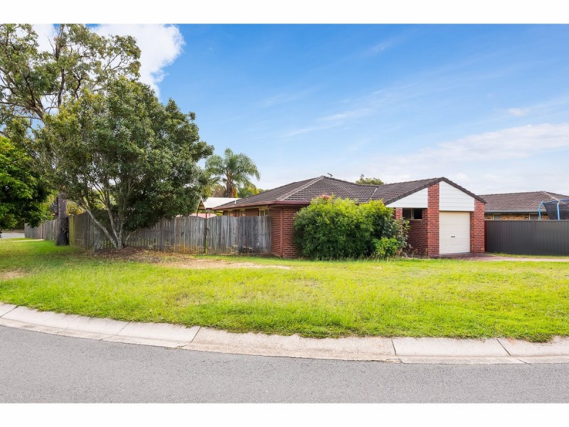 37 Diamantina Street, Hillcrest QLD 4118